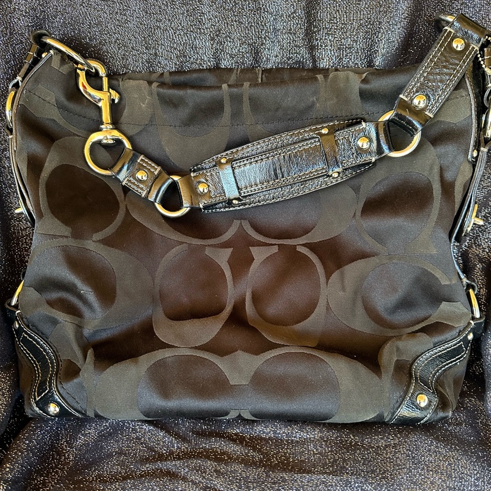 Large Coach shoulder bag